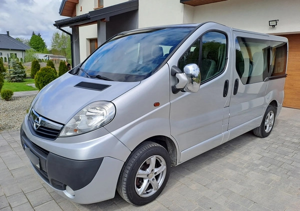 Opel Vivaro cena 39800 przebieg: 167700, rok produkcji 2010 z Wyszków małe 172